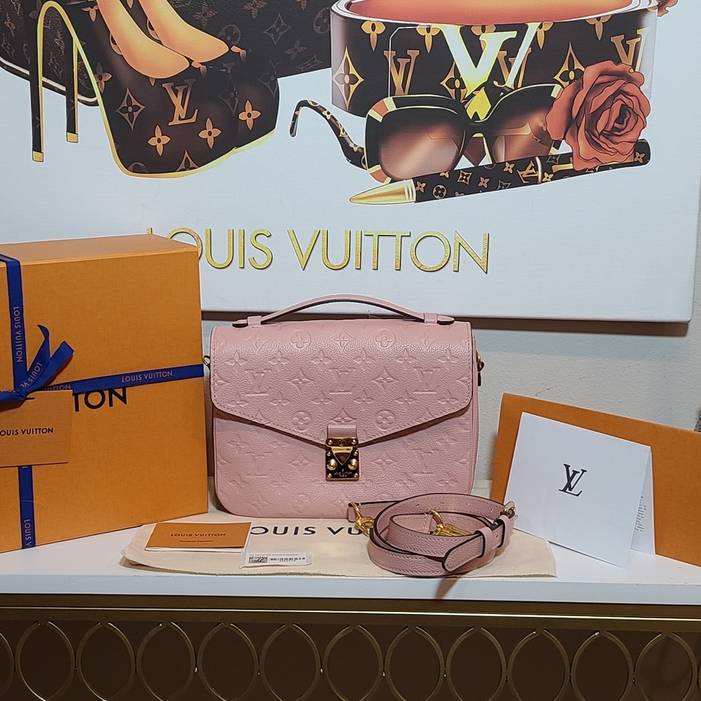 Louis Vuitton Metis Rose Poudre Empreinte …